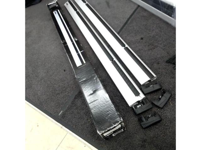 【アウトバック!!】THULE th753 フット + th739 エクステンダー + 961 エアロバー