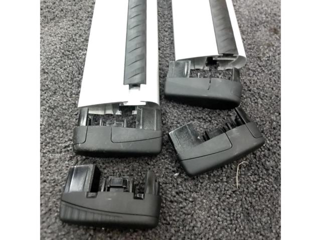 【アウトバック!!】THULE th753 フット + th739 エクステンダー + 961 エアロバー