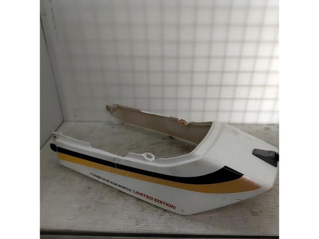 HONDA VT250F/MC08 純正テールカウル