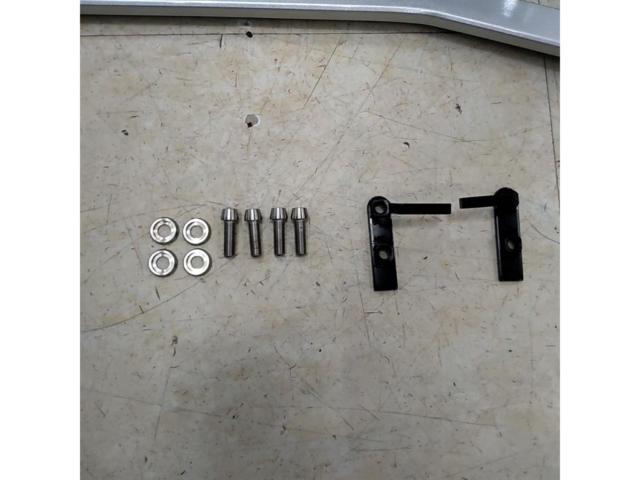 Genb
Frame support brace for Hiace/200 series