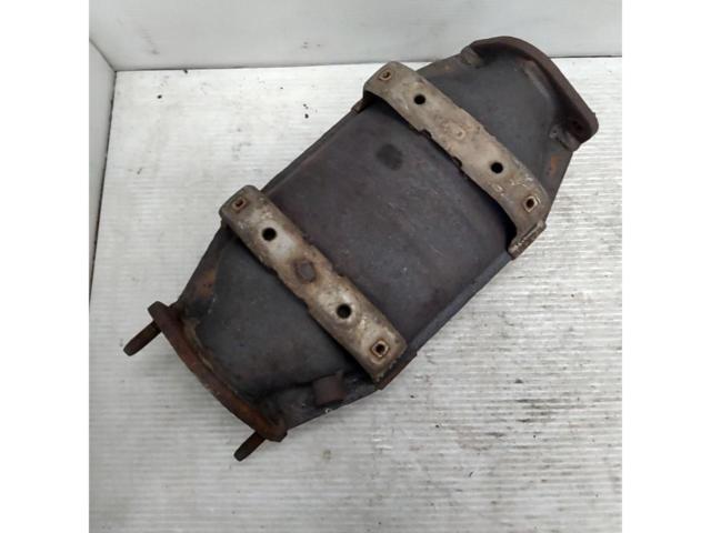Nissan
180SX / RPS13
Genuine catalyst