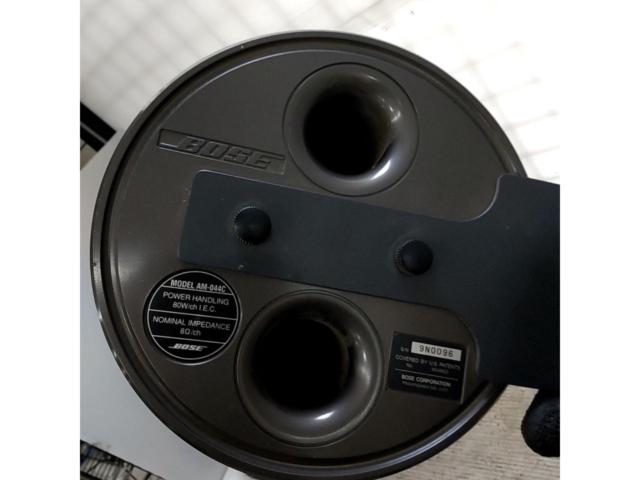 BOSE
AM-044C
Cannon-type woofer