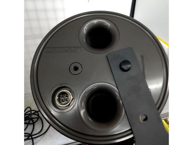 BOSE
AM-044C
Cannon-type woofer