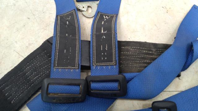WILLANS 4点式シートベルト