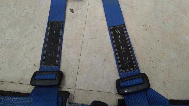 WILLANS 4点式シートベルト