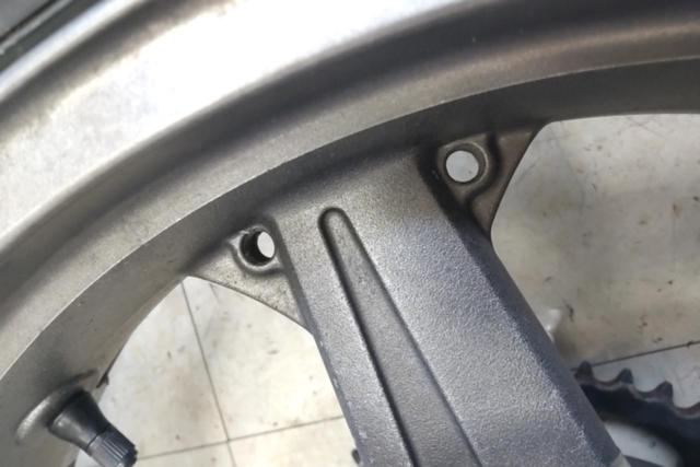 KAWASAKI
Original wheel
R-1373 Zephyr χ