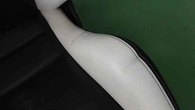 RECARO SR-3 セミバケットシート フェイクレザー張り替え