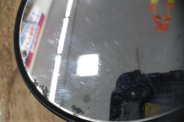  then 
YAMAHA
Genuine
Tuning fork mark
Bullet type mirror
(M10
forward/reverse)