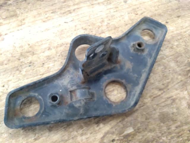 HONDA
Genuine top bridge for NSR50