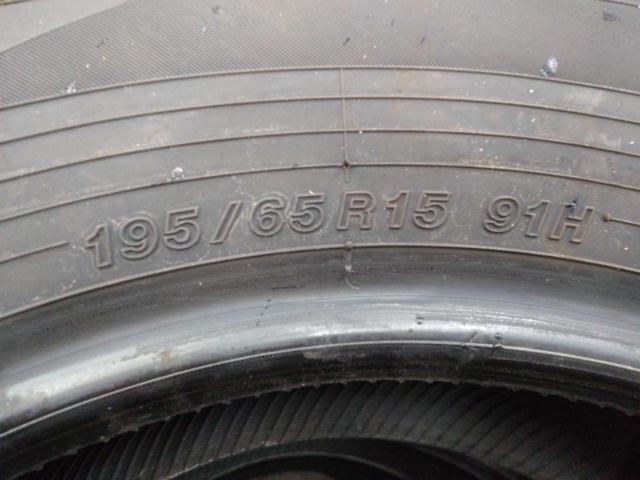 YOKOHAMA BluEarth-RV RV03 195/65R15