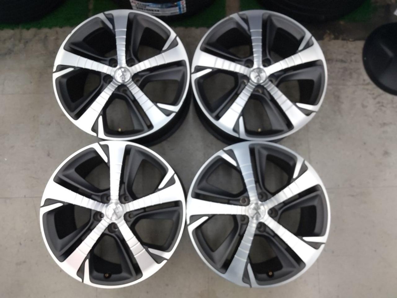 PEUGEOT (Peugeot)
308 SW
GT-Line genuine wheels