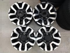 TOYOTA ランドクルーザー70復刻版純正ホイール