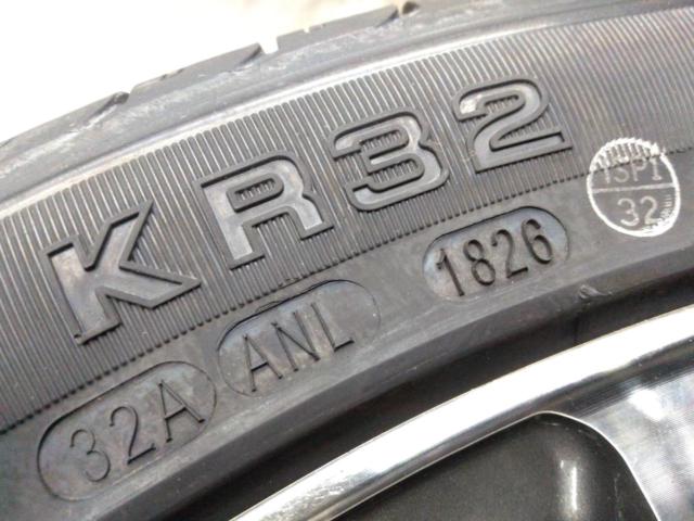 【新品タイヤ付き】TRD ALUMINUM WHEEL TF4  + KENDA KR32 245/40R19 98W XL(ZR)