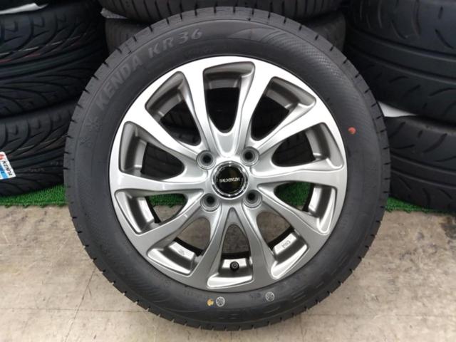 BRIDGESTON BALMINUM TR10  + KENDA KR36
