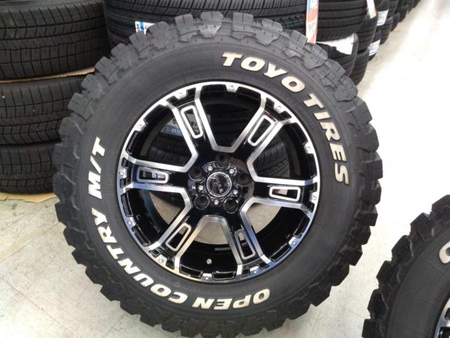☆リフトアップ車に☆PIAA ROCK SPEED + TOYO OPEN COUNTRY M/T