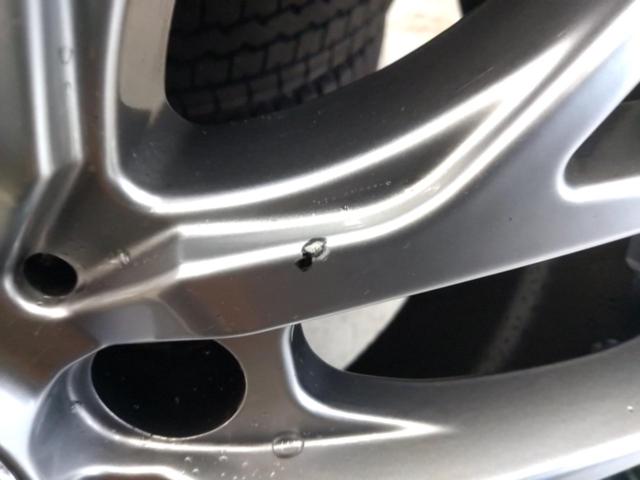 HOT STUFF Exceeder E05 + BRIDGESTONE BLIZZAK VRX2