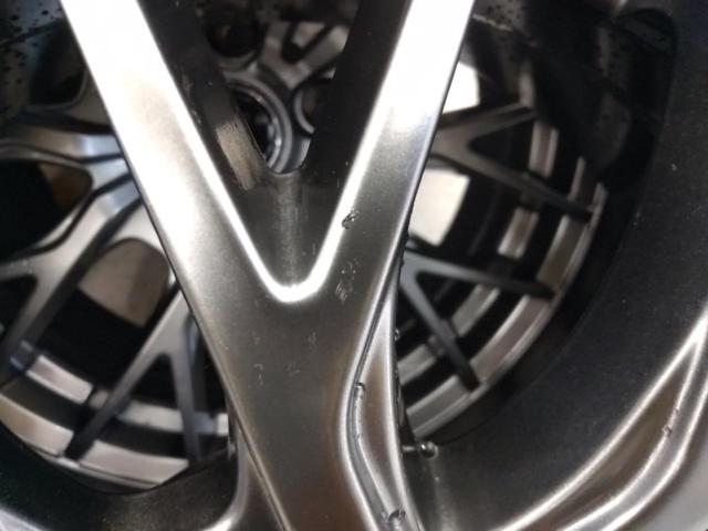HOT STUFF Exceeder E05 + BRIDGESTONE BLIZZAK VRX2