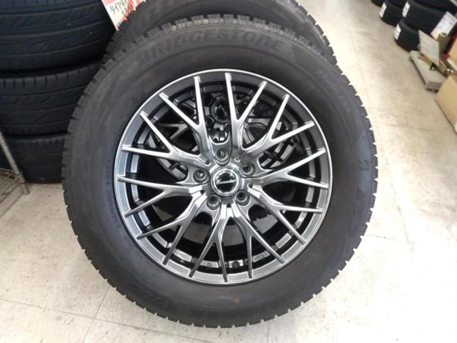 HOT STUFF Exceeder E05 + BRIDGESTONE BLIZZAK VRX2