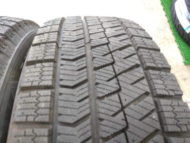 BRIDGESTONE
BALMINUM
AR12
+
BRIDGESTONE
BLIZZAK
VRX2