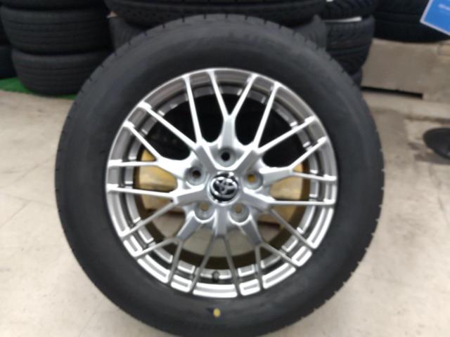 TOYOTA with unused domestic tires
Genuine BBS wheels for the 80-series Voxy Hybrid
TY016
+
BRIDGESTONE
LUFT
RVⅡ