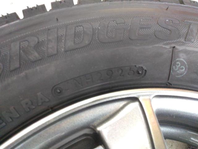 ☆未使用国産スタッドレス付き☆AUTOBACS SEVEN LEBEN BX  + BRIDGESTONE W300 145/80R12 80/78N (145R12 6PR)
