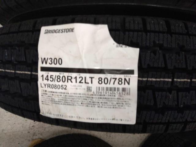 ☆未使用国産スタッドレス付き☆AUTOBACS SEVEN LEBEN BX  + BRIDGESTONE W300 145/80R12 80/78N (145R12 6PR)