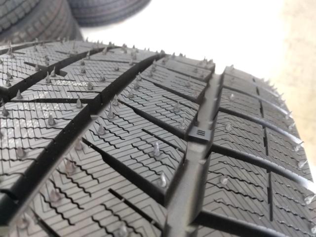 ☆未使用スタッドレス付き☆SL系フォレスター SPORT EXブラックセレクション 純正ホイール  + YOKOHAMA iceGUARD iG80 225/55R18 102Q