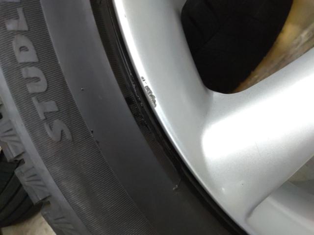 VOLVO V60純正ホイール +BRIDGESTONE BLIZZAK VRX3