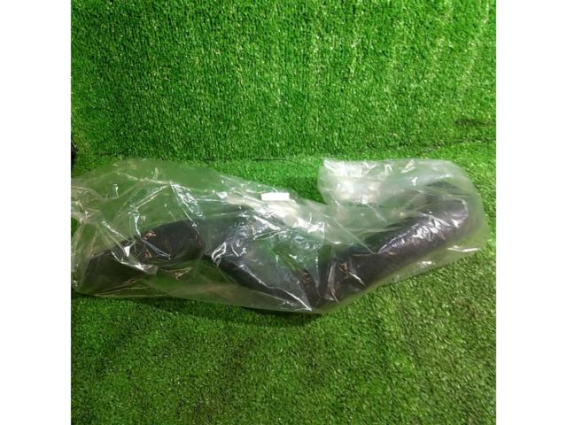 TOYOTA genuine
Radiator outlet hose (radiator lower hose)
No.2)
16572-46240
