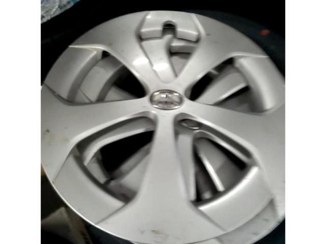 TOYOTA 30系プリウス 純正アルミホイール