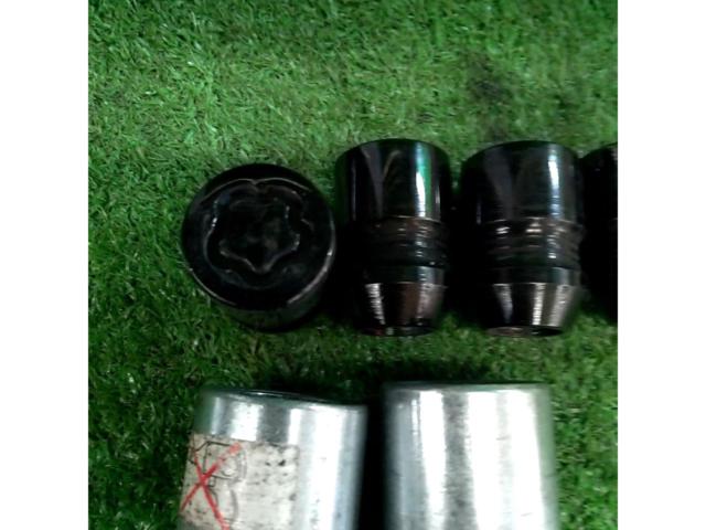 McGARD ロックナットセット M12xP1.25 ブラック