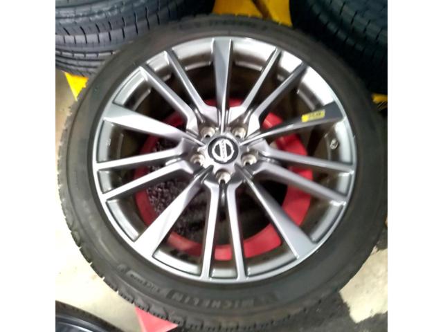 NISSAN V37スカイライン 400R 純正ホイール