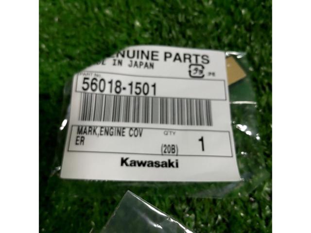 KAWASAKI GPZ750 純正 エンブレム