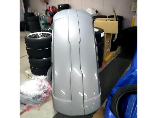THULE SWEDEN MOTION XT L 両開きルーフボックス