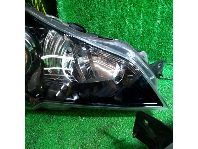 SUBARU BM/BR系レガシィ 前期  純正 HID インナーブラック ヘッドライト 左右セット