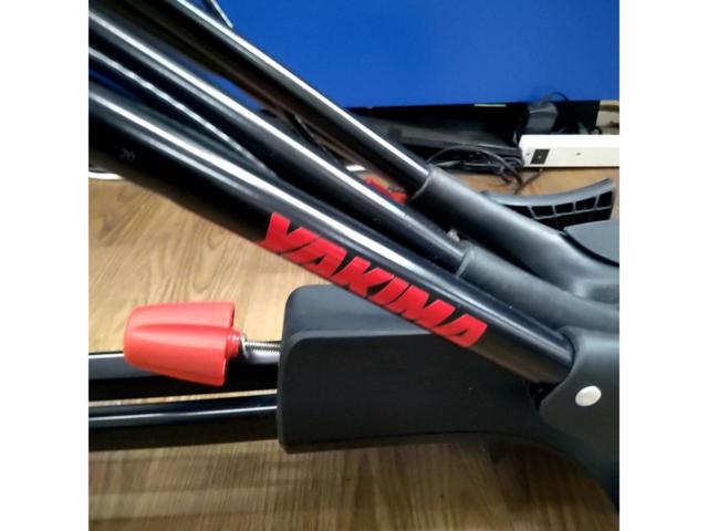 YAKIMA フロントローダー ルーフキャリア用サイクルキャリア