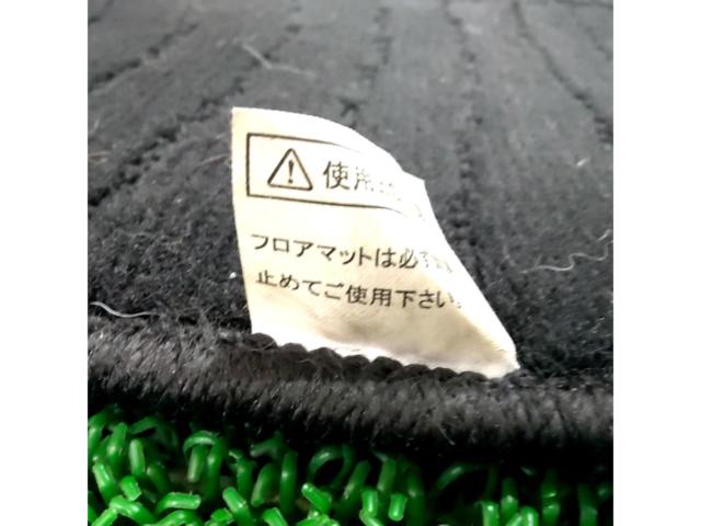 メーカー不明 T33系エクストレイル純正 フロアマット 運転席