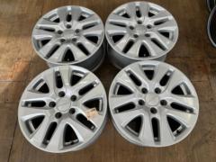 ホンダ純正 Moduro ヴェゼル純正ホイール