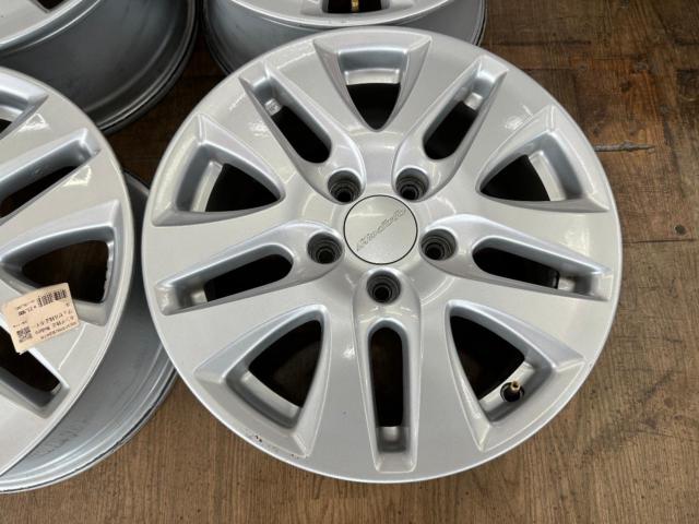 ホンダ純正 Moduro ヴェゼル純正ホイール
