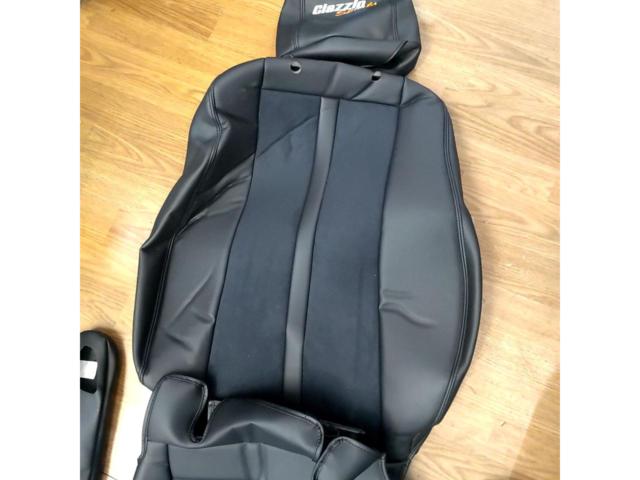 Clazzio Sport シートカバー助手席側のみ【ヤリス MXPA10】