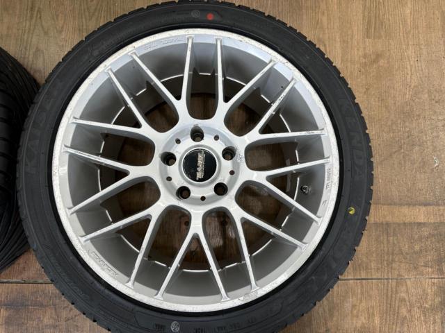 STARFORM
BASEL
+
KENDA (Kenda)
KR 20
Brand new tires included!! Perfect for drifting!! First come, first served!!
