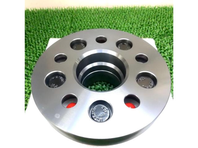 Silk
Blaze
ZN6 / 86
Wide tread spacers specifically designed for genuine front wheels
22 mm
100-5H
M 12 x P 1 .25