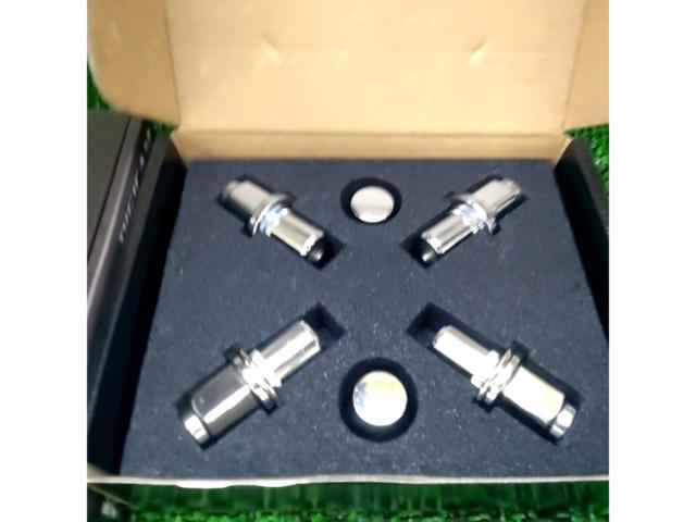 DIGICAN ハブ付きワイドトレッドスペーサー 10mm M12xP1.5 114.3-5H 60Φ