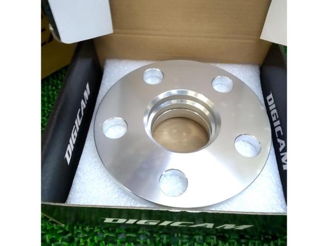 DIGICAN ハブ付きワイドトレッドスペーサー 10mm M12xP1.5 114.3-5H 60Φ