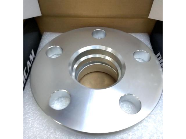 DIGICAN
Wide tread spacer with hub
15 mm
M12 × P1.5
114.3-5H
60Φ
