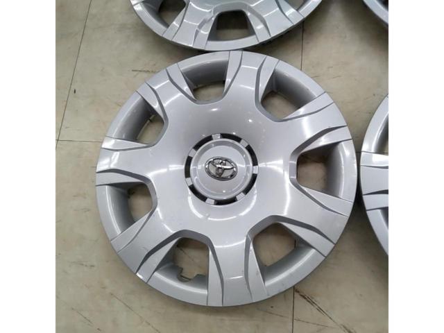 Toyota
200 series
Hiace
Genuine
Wheel cap