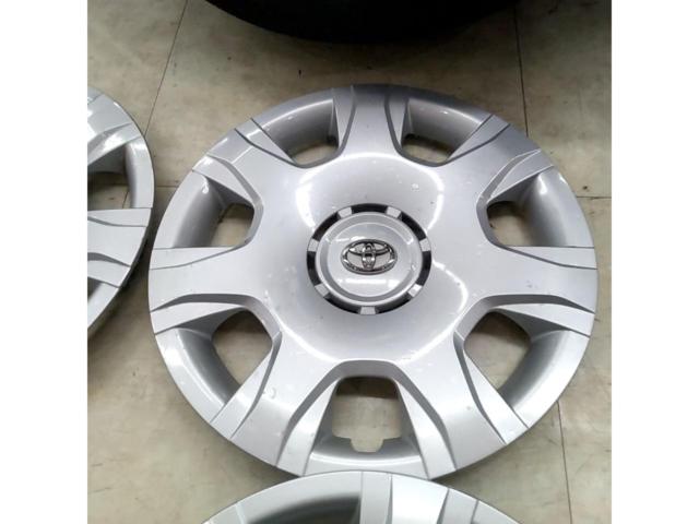 Toyota
200 series
Hiace
Genuine
Wheel cap