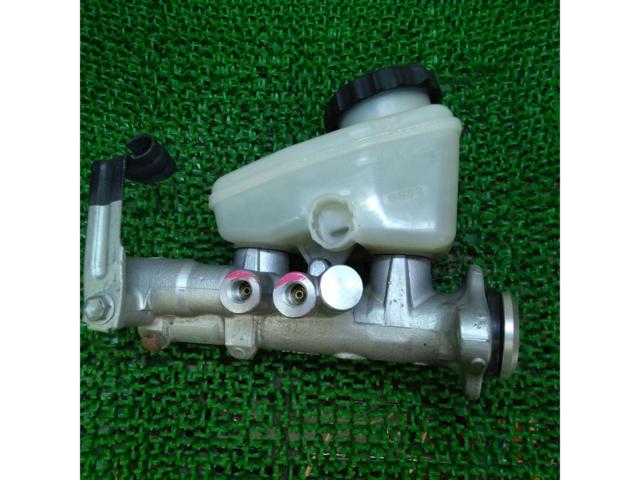 JZX100
Genuine master back
+
Master cylinder set