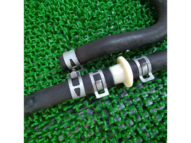 Toyota
JZX
Hundred
Brake
vacuum
Hose line
Negative pressure