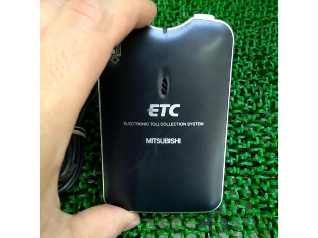 MITSUBISHI
EP-9U77
Separate antenna type ETC in-vehicle unit (power confirmed OK)